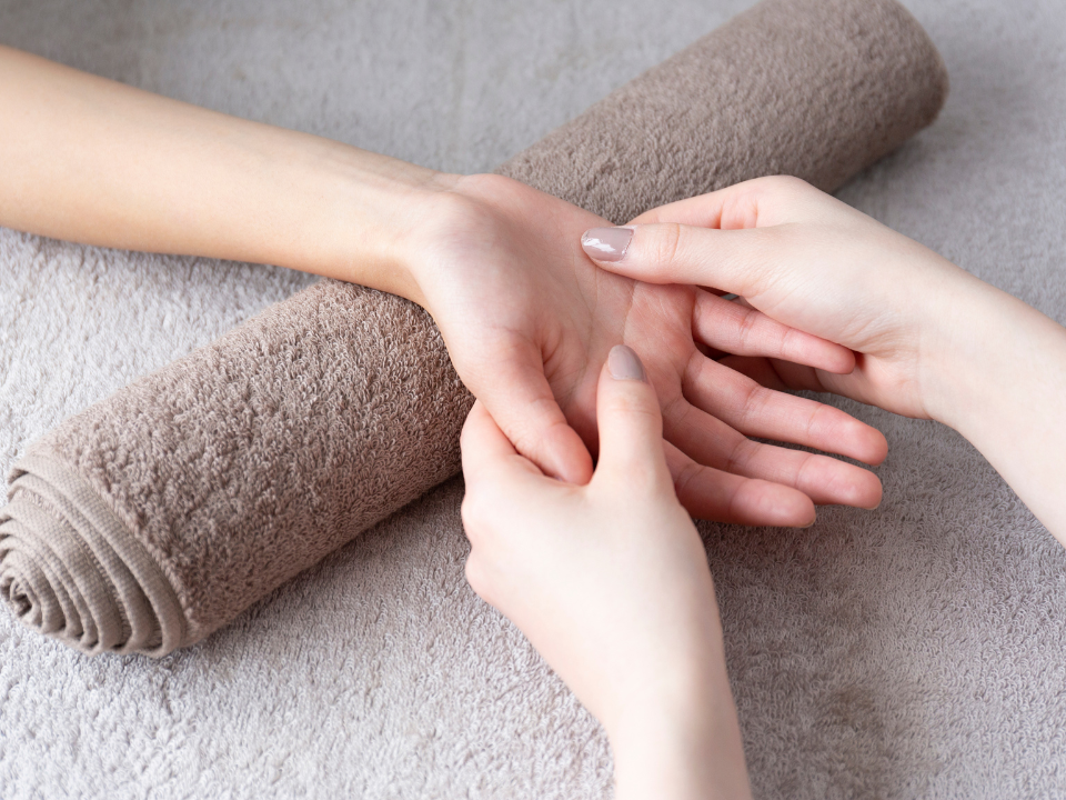 ônexus e-learning formation massage japonais des mains Teno Anma